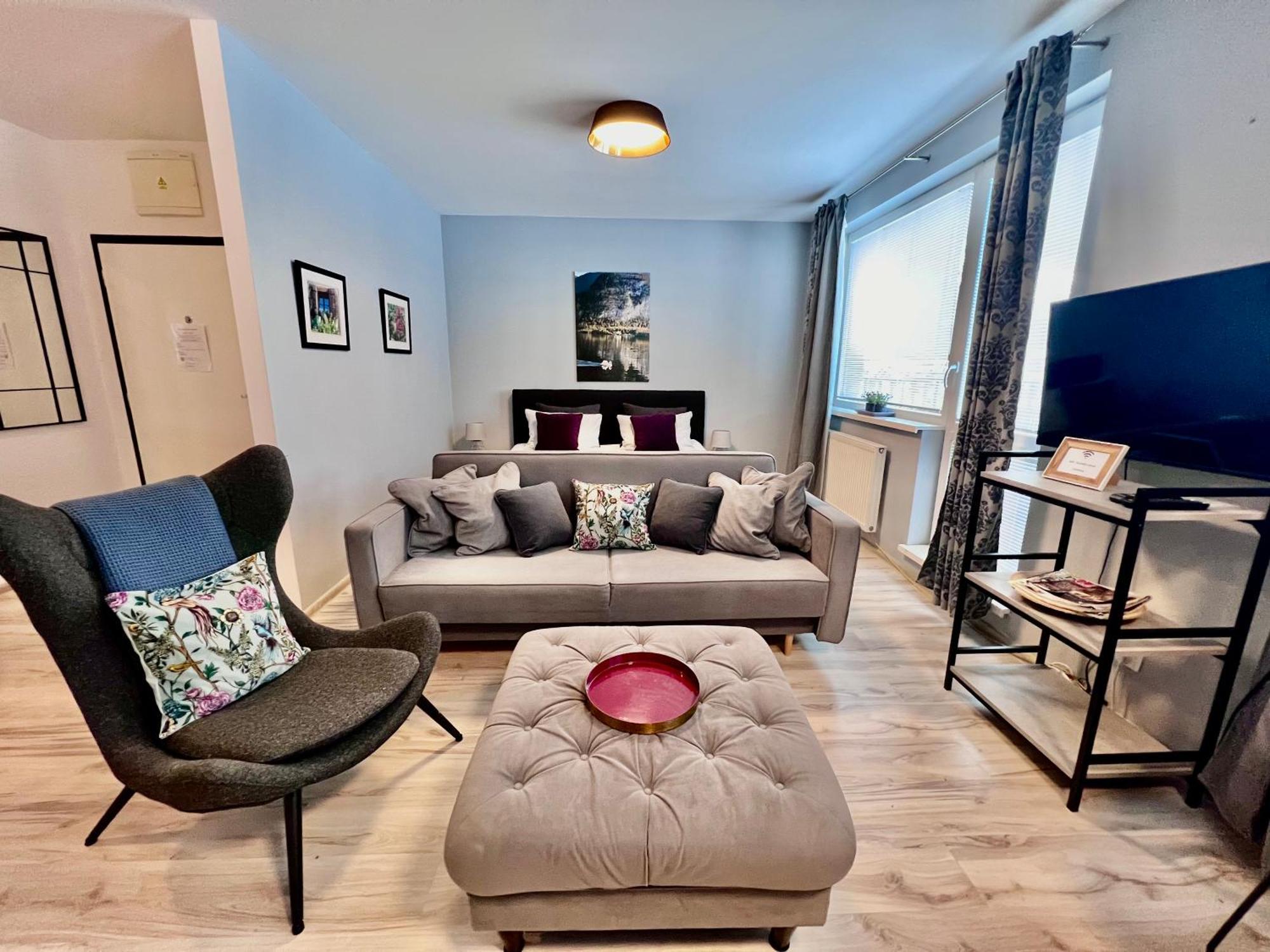 Bl - The Executive Suite, Boru - 24Hr Self Check-In, Free Private Parking, Balcony With Mountain View, 5 Minute Walk To City Center بانْشكا بيشتريتْسا المظهر الخارجي الصورة