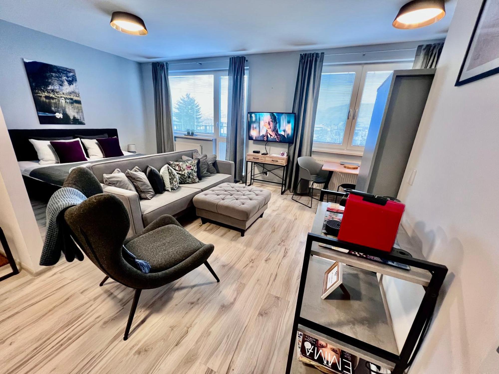 Bl - The Executive Suite, Boru - 24Hr Self Check-In, Free Private Parking, Balcony With Mountain View, 5 Minute Walk To City Center بانْشكا بيشتريتْسا المظهر الخارجي الصورة